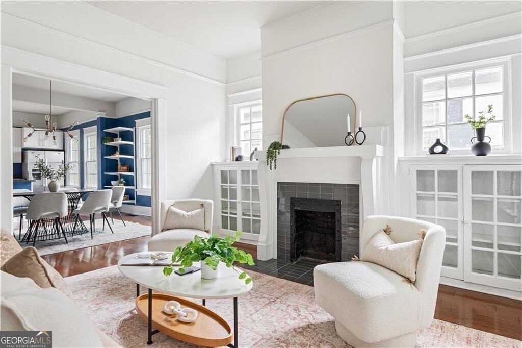 1423 Fairbanks Street Southwest - Photo 3 of 36