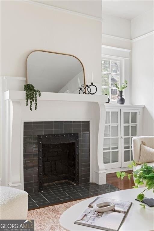 1423 Fairbanks Street Southwest - Photo 4 of 36