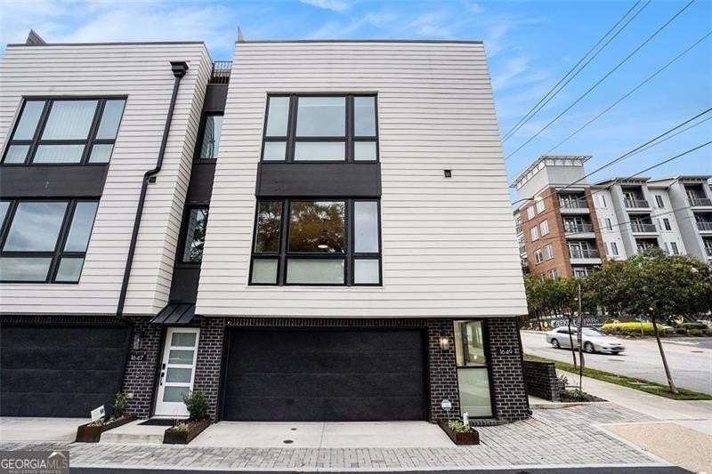 1649 Lenox Overlook Rd Ne - Photo 3 of 29