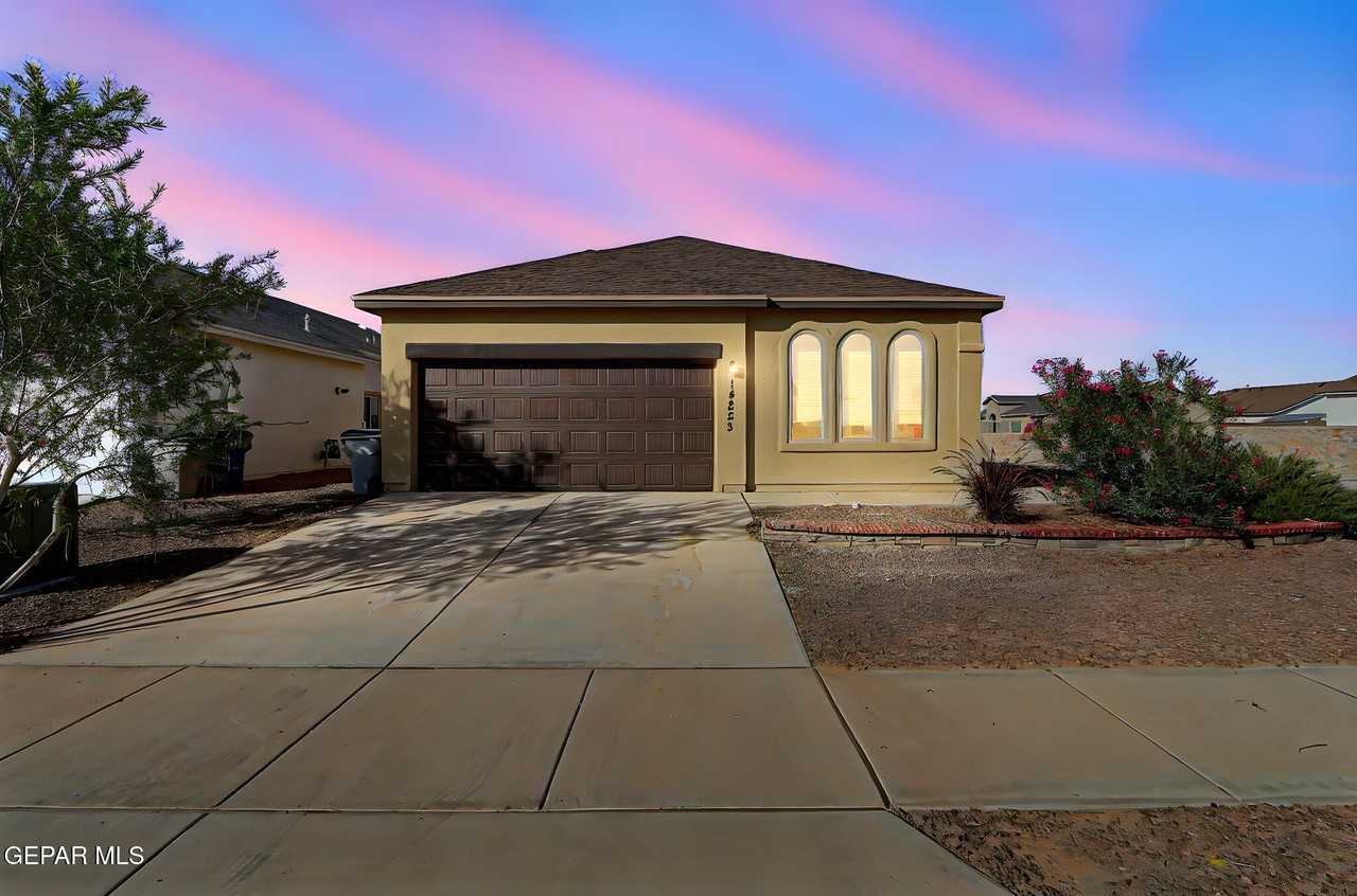 14853 Tierra Escape Avenue - Photo 4 of 26