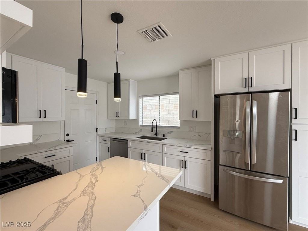 5444 Alpaca Circle - Photo 5 of 20