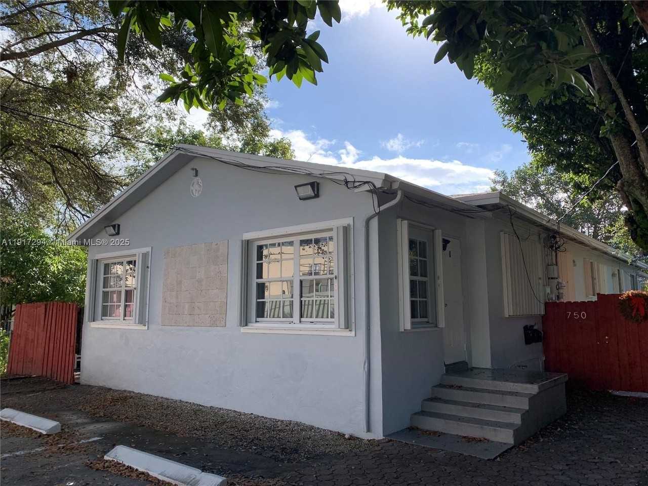 750 Northeast 86th Street #3