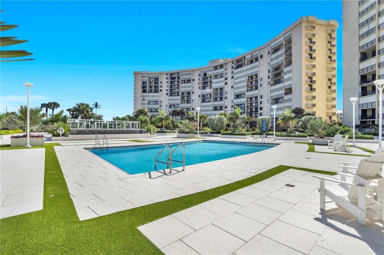 200 Ocean Trail Way #609 - Photo 4 of 27