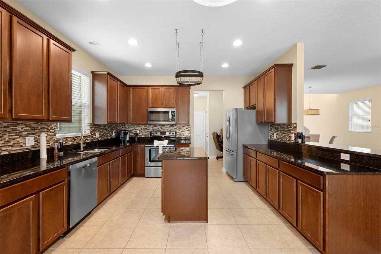 2874 Pewter Mist Ct - Photo 7 of 30