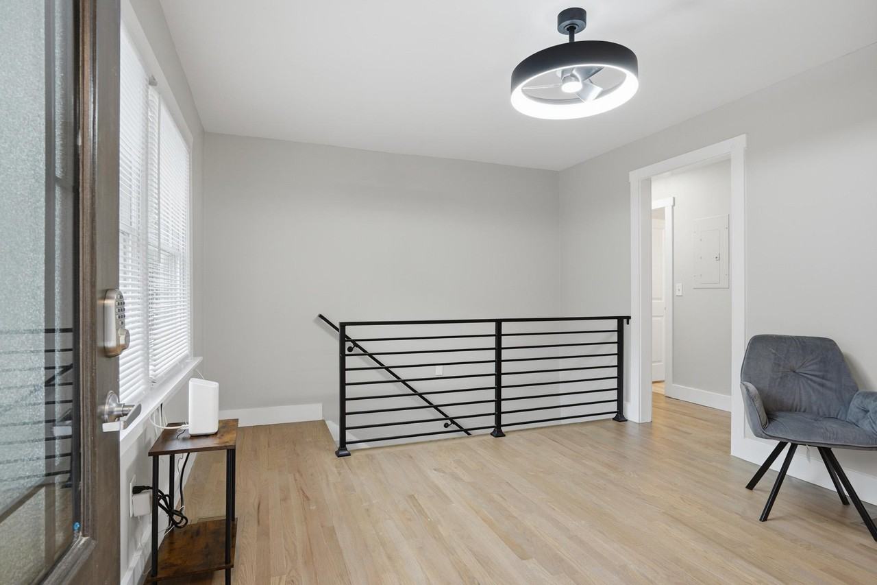 Browntown Rd Nw - Photo 2 of 8