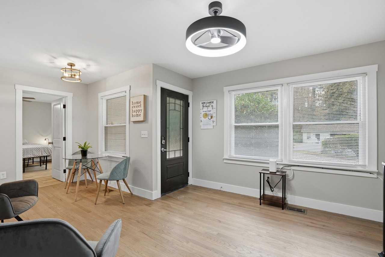 Browntown Rd Nw - Photo 3 of 8