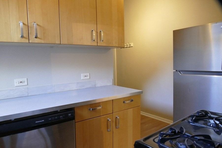 1729 North Fairfield Avenue #2 - Photo 6 of 36