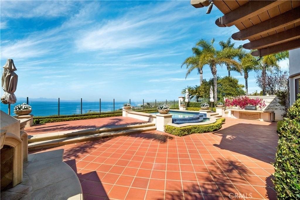 23 Atlantis Cove - Photo 6 of 34