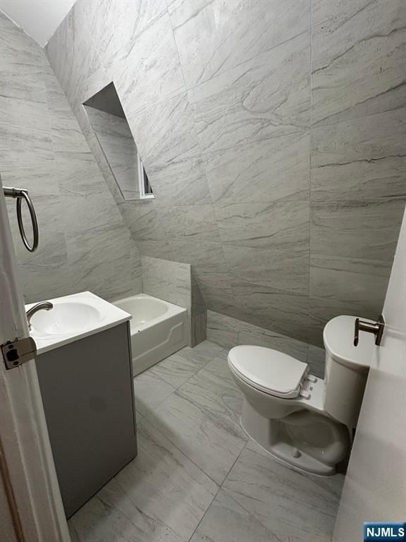 65 Lincoln Pl - Photo 7 of 13