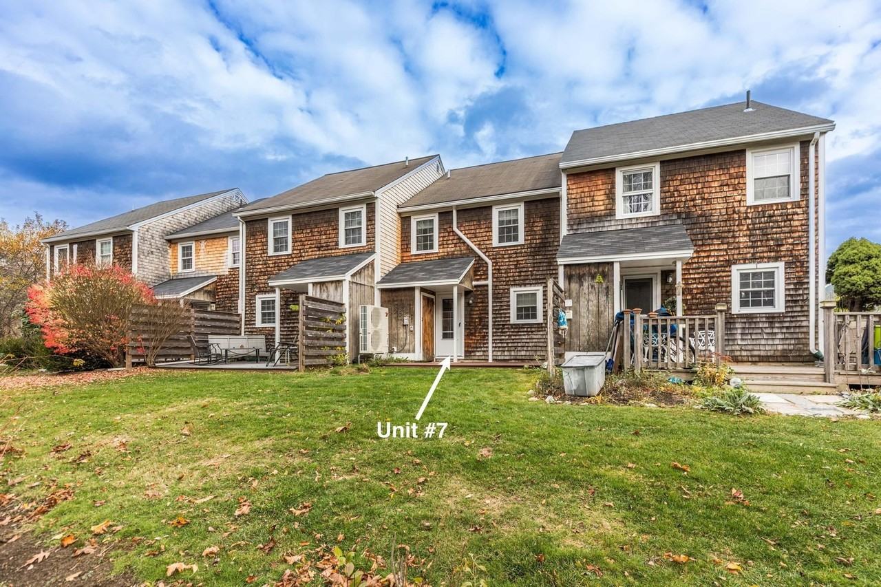 1275 Maplewood Ave #7 - Photo 2 of 22