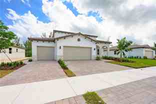 2232 SE 30th St - Photo 1 of 1