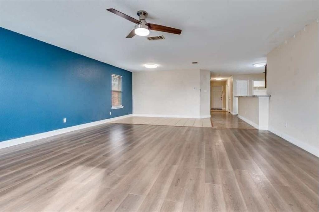 2118 Augusta St - Photo 5 of 25