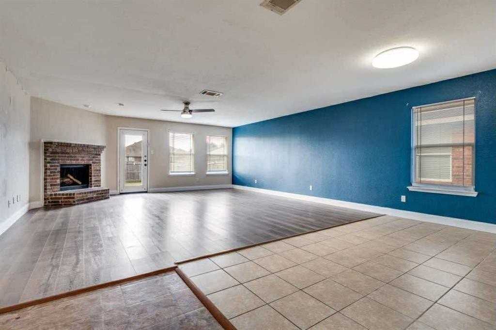 2118 Augusta St - Photo 7 of 25