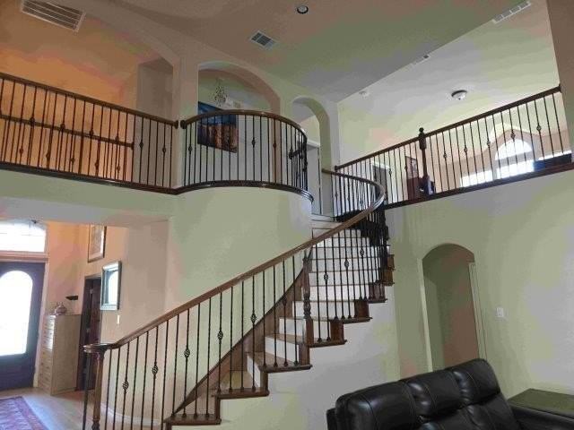 4831 King Harbor Ct - Photo 6 of 15