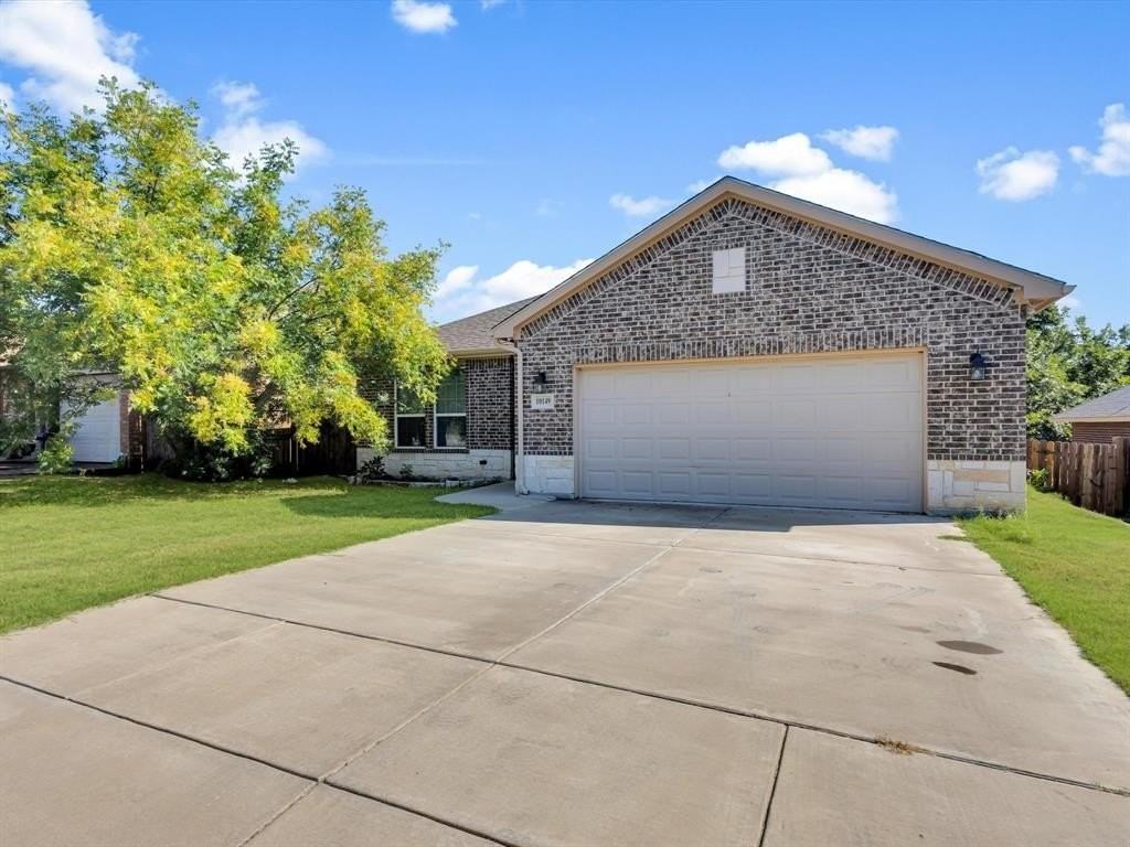 10149 Lone Eagle Dr - Photo 6 of 40