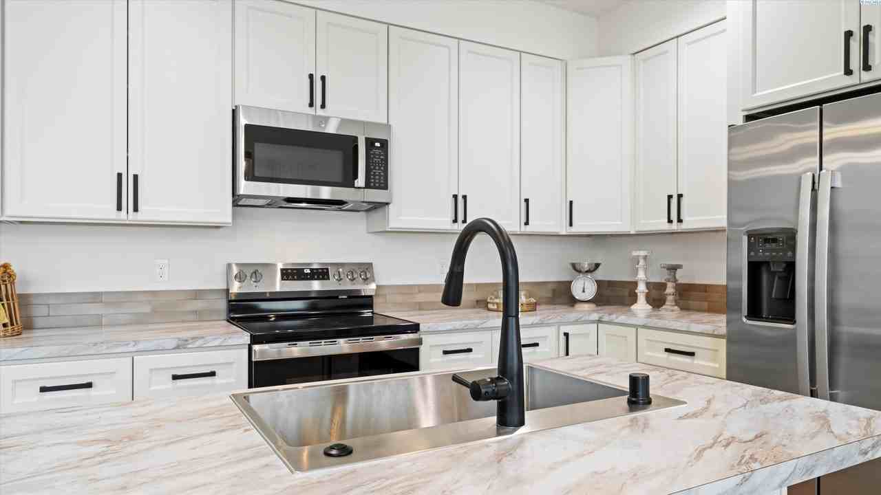 3569 W 6th Ave - Photo 7 of 13