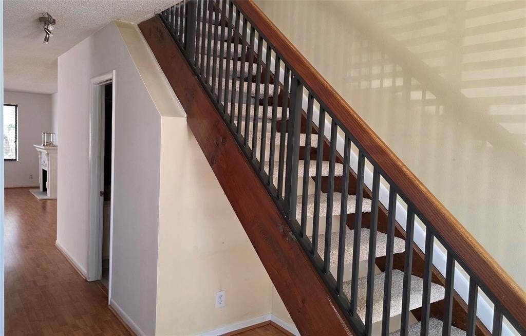 817 Se 12th Ct #1 - Photo 7 of 19