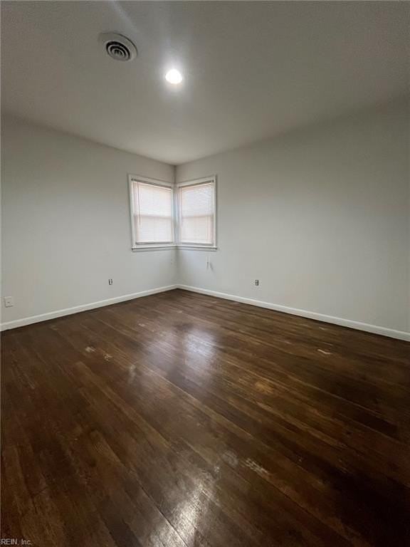 4825 81st St - Photo 4 of 6