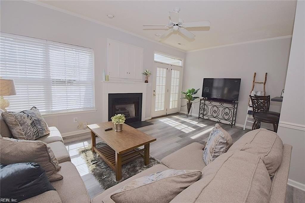 2505 Hartley St - Photo 2 of 24