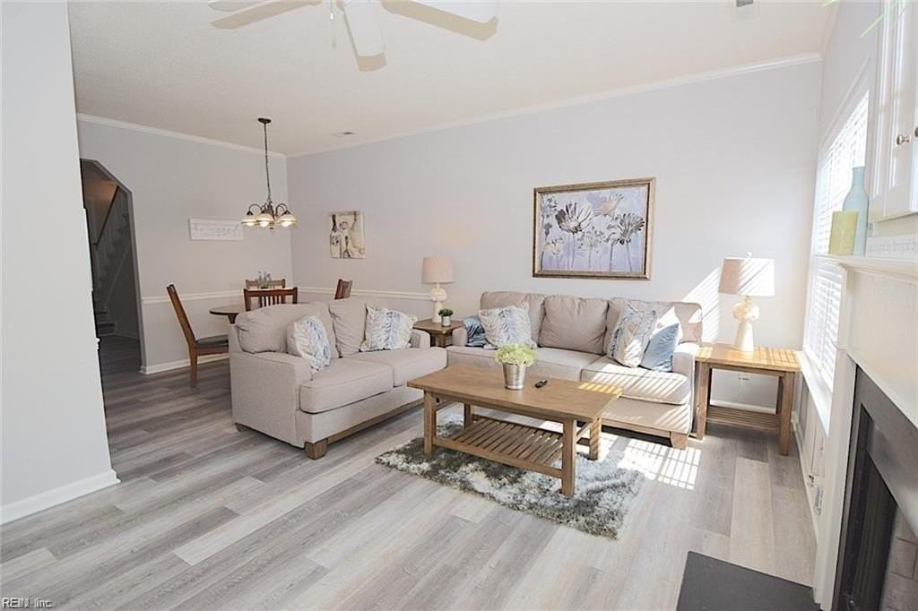 2505 Hartley St - Photo 6 of 24