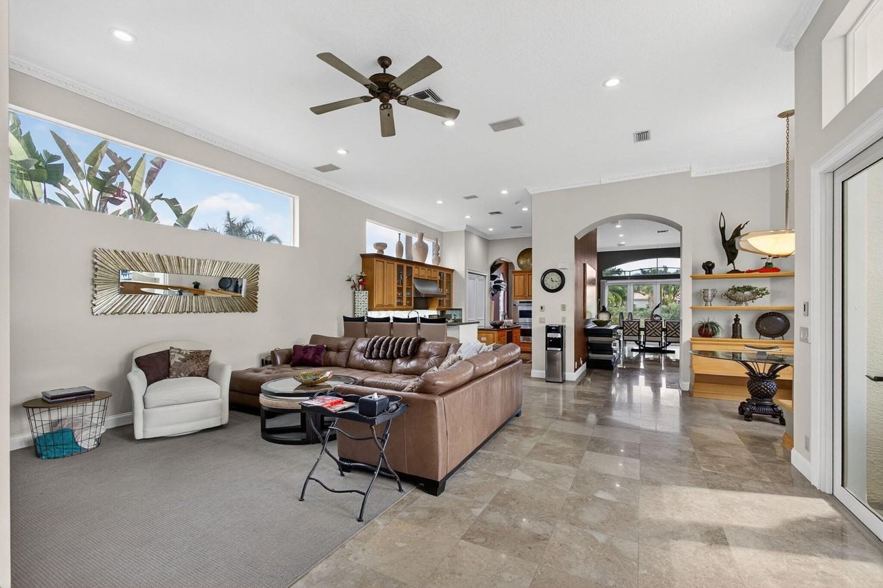 8381 Egret Lakes Lane - Photo 3 of 50