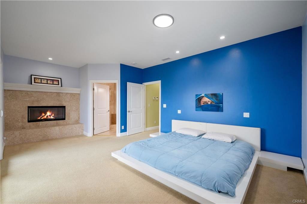 3533 South Kerckhoff Avenue - Photo 3 of 8