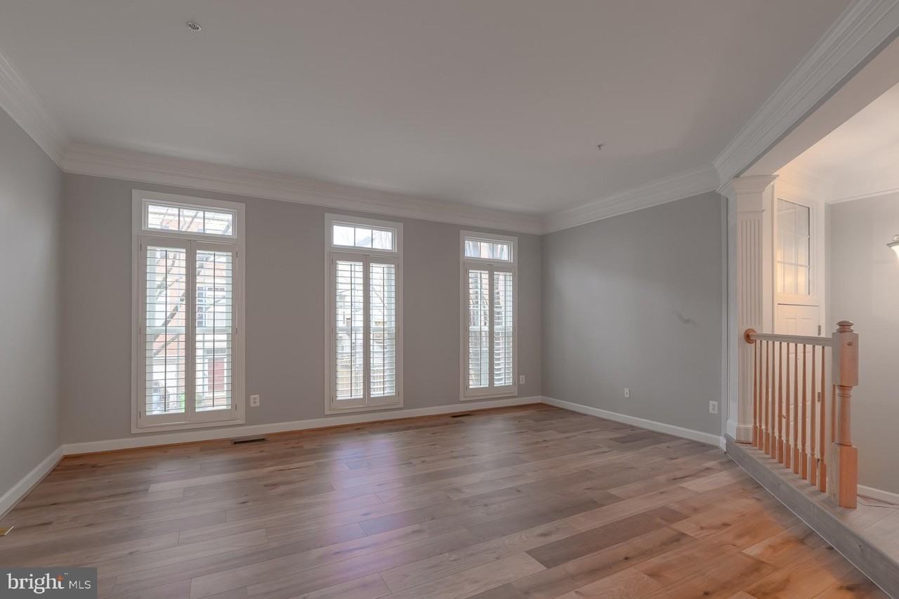 4912 Waple Lane - Photo 4 of 43