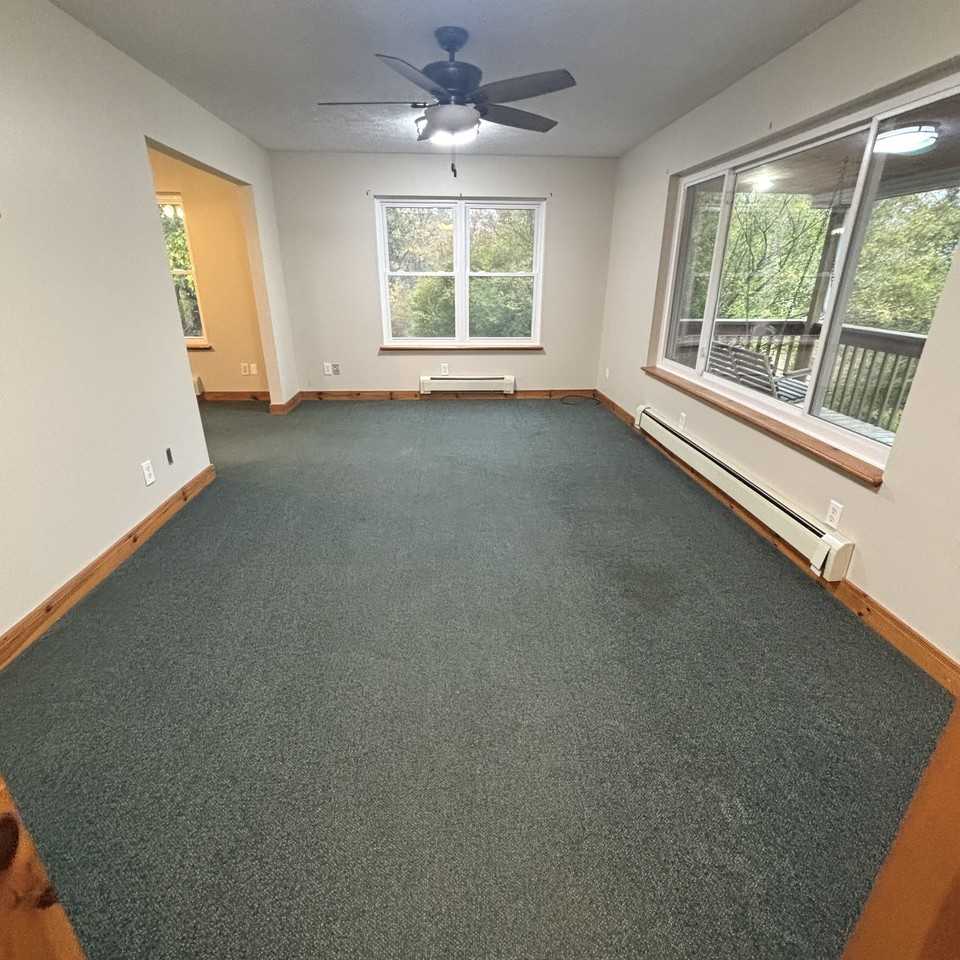 15205 Wacousta Road - Photo 5 of 23