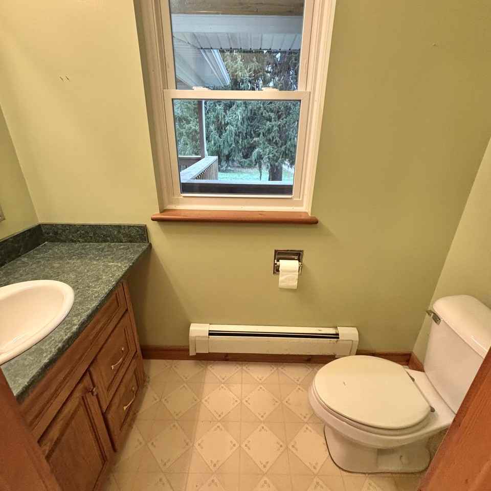 15205 Wacousta Road - Photo 7 of 23