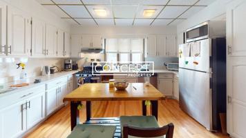 featured image of 60 Pinkert St #60B