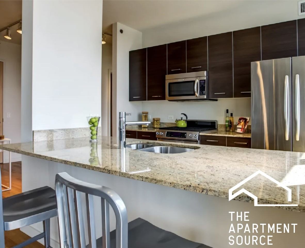 910 West Huron Street - Photo 7 of 29