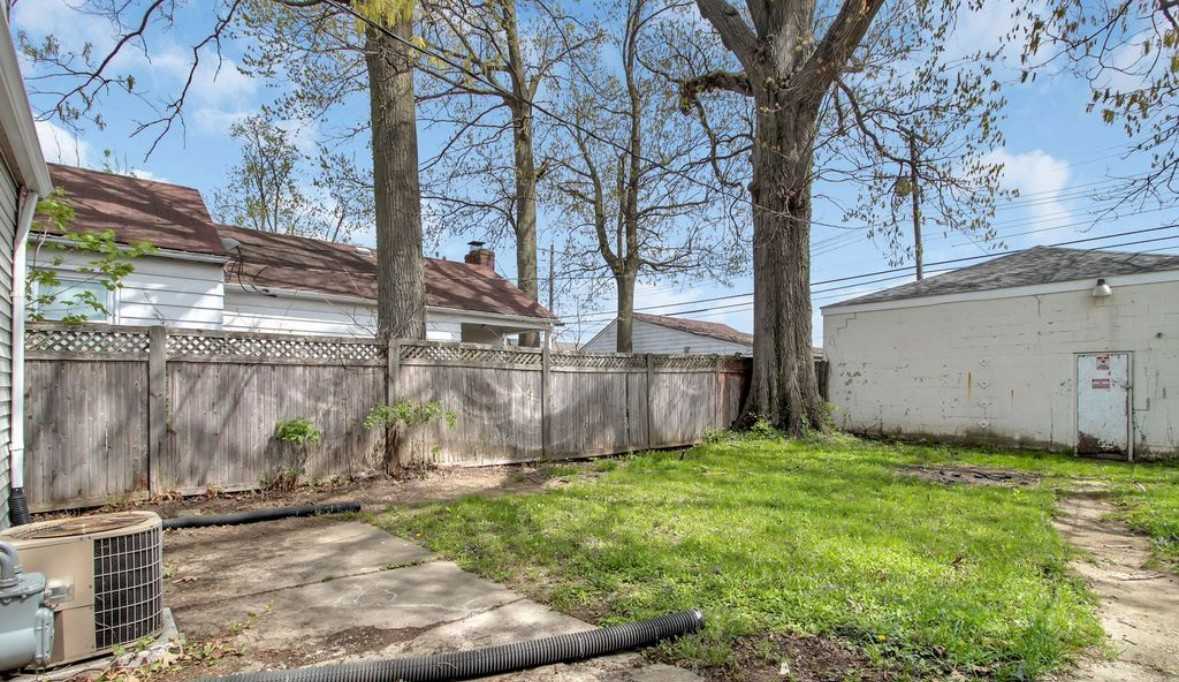 1960 Studer Ave - Photo 4 of 16