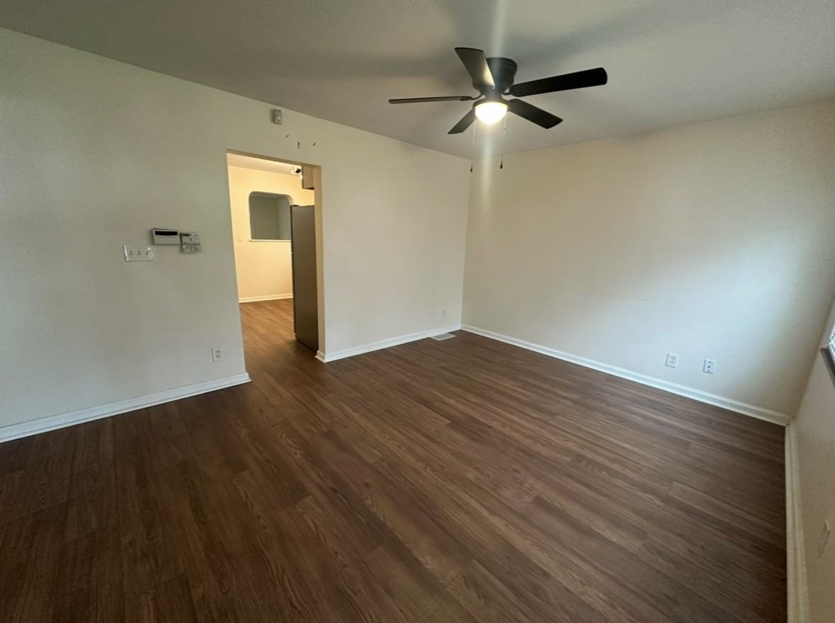 1960 Studer Ave - Photo 7 of 16