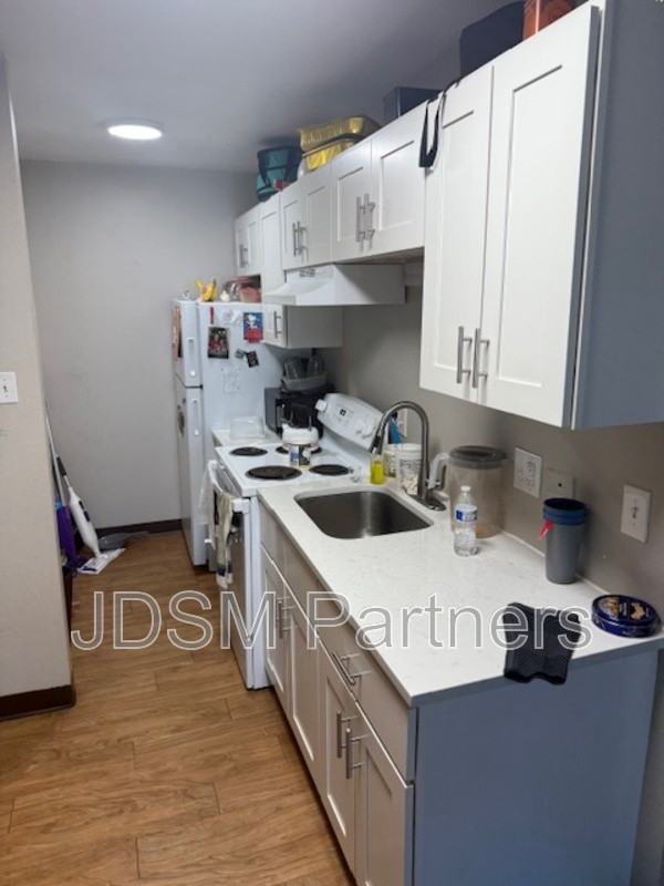 2187 S Depew St - Photo 2 of 13