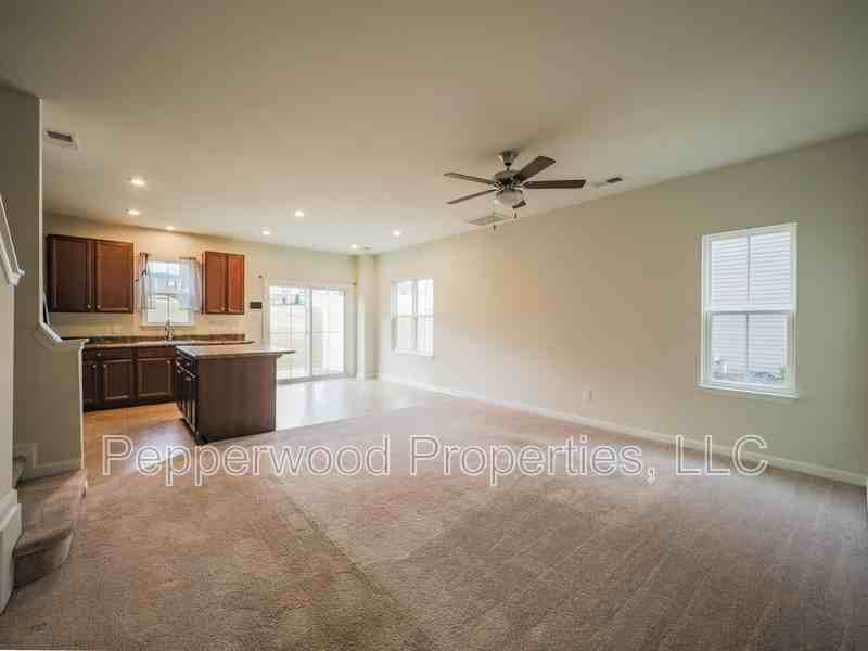 411 Triple Crown Way - Photo 7 of 20