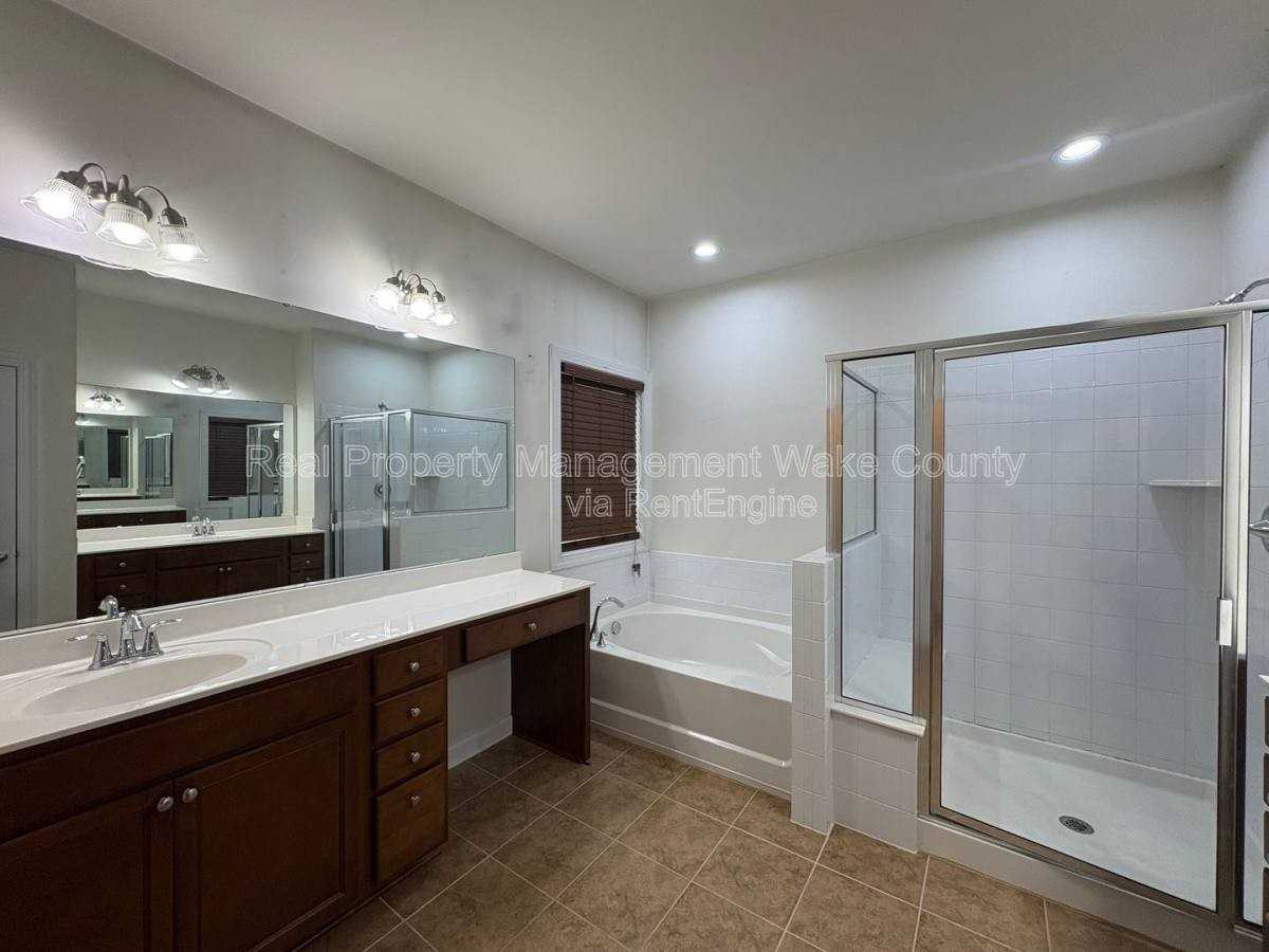 441 Liberty Hill Pass - Photo 7 of 10