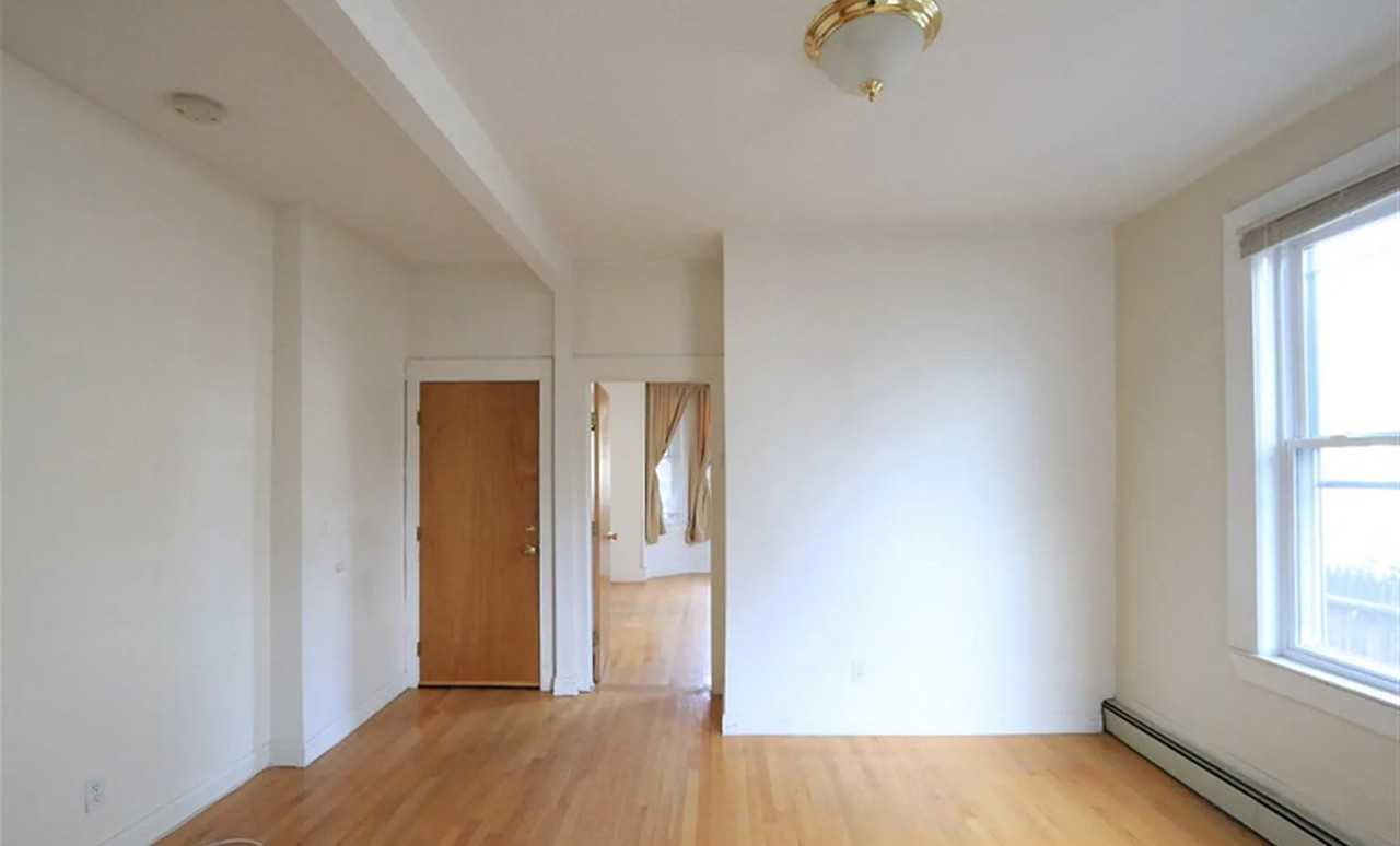 60 Sacramento Street #1A