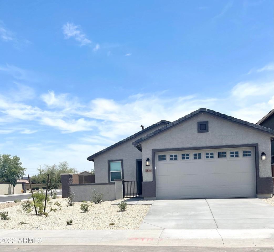 3831 South 63rd Drive - Photo 2 of 40