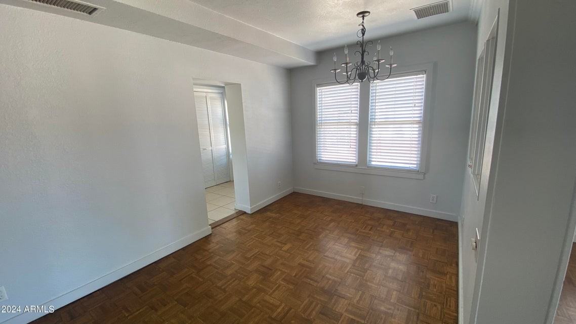 1714 N 17th Ave - Photo 7 of 23