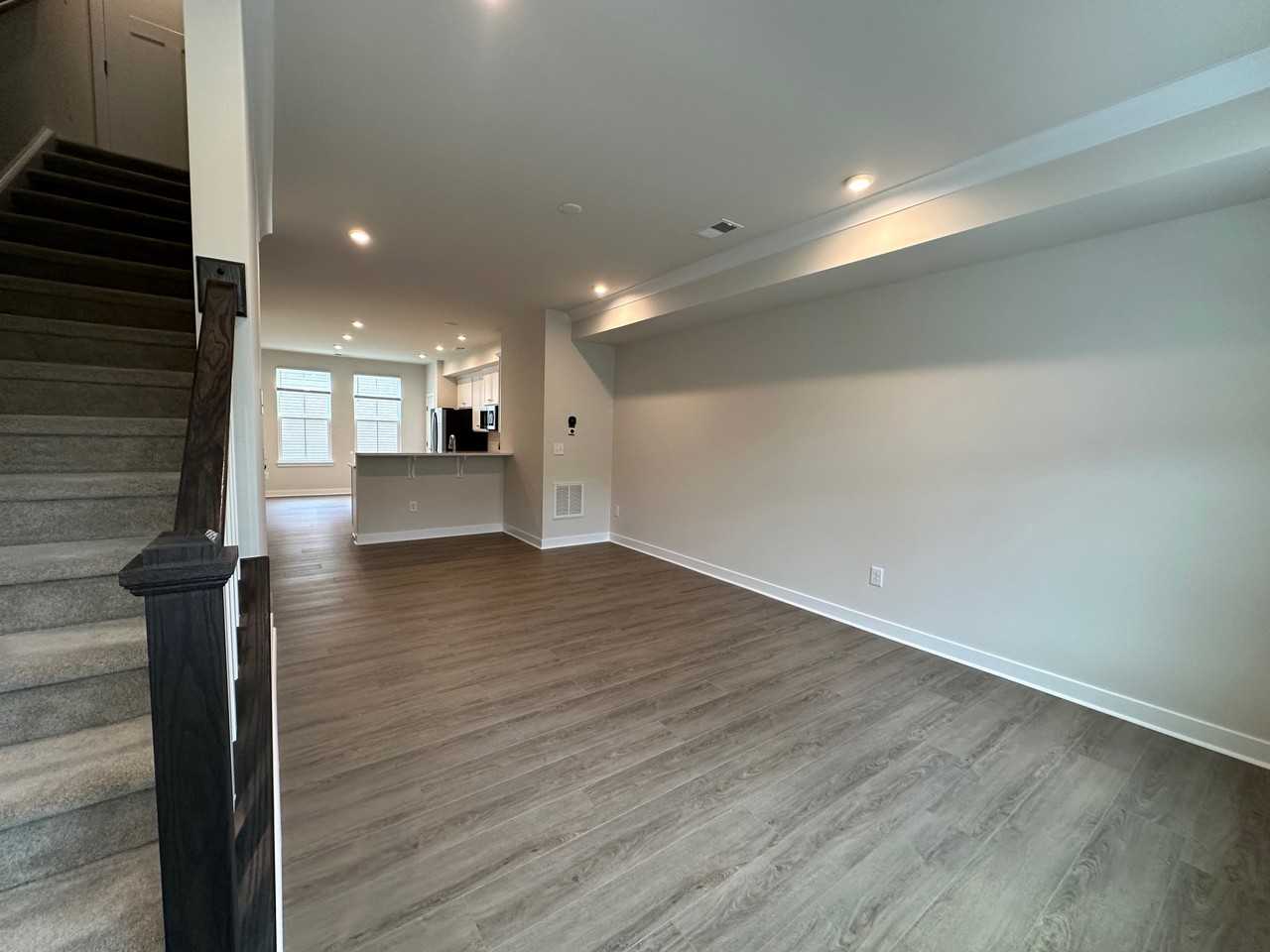 116 Galil Dr #E - Photo 4 of 19