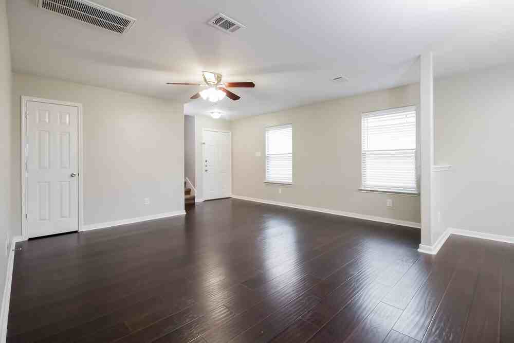 29043 Village Creek Loop - Photo 2 of 15