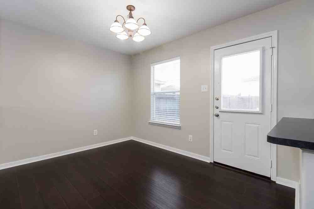 29043 Village Creek Loop - Photo 3 of 15