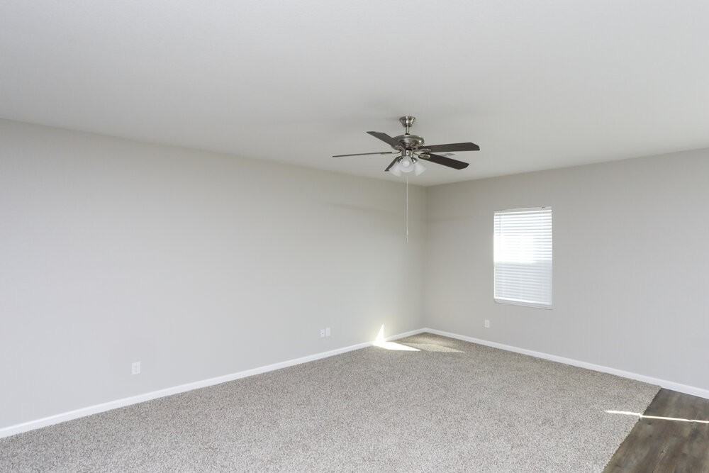 7015 London Fog Dr - Photo 3 of 15