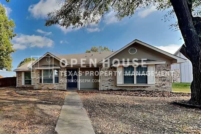 2408 Oak Grove Drive