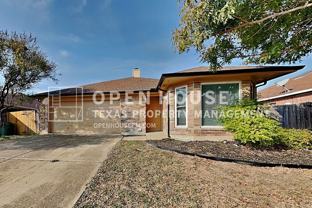 7204 Harris Meadows Drive - Photo 1 of 1