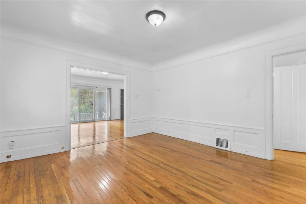 1410 Glynn Ct - Photo 5 of 16