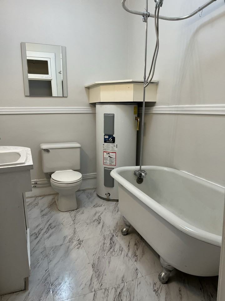 118 St Paul St - Photo 7 of 15