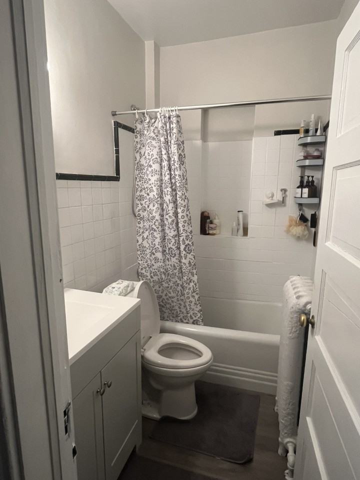 223 Geoffrey St - Photo 6 of 18