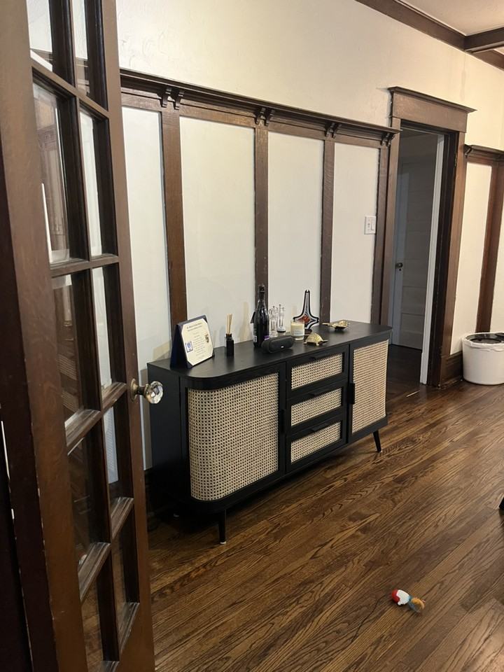 223 Geoffrey St - Photo 5 of 18