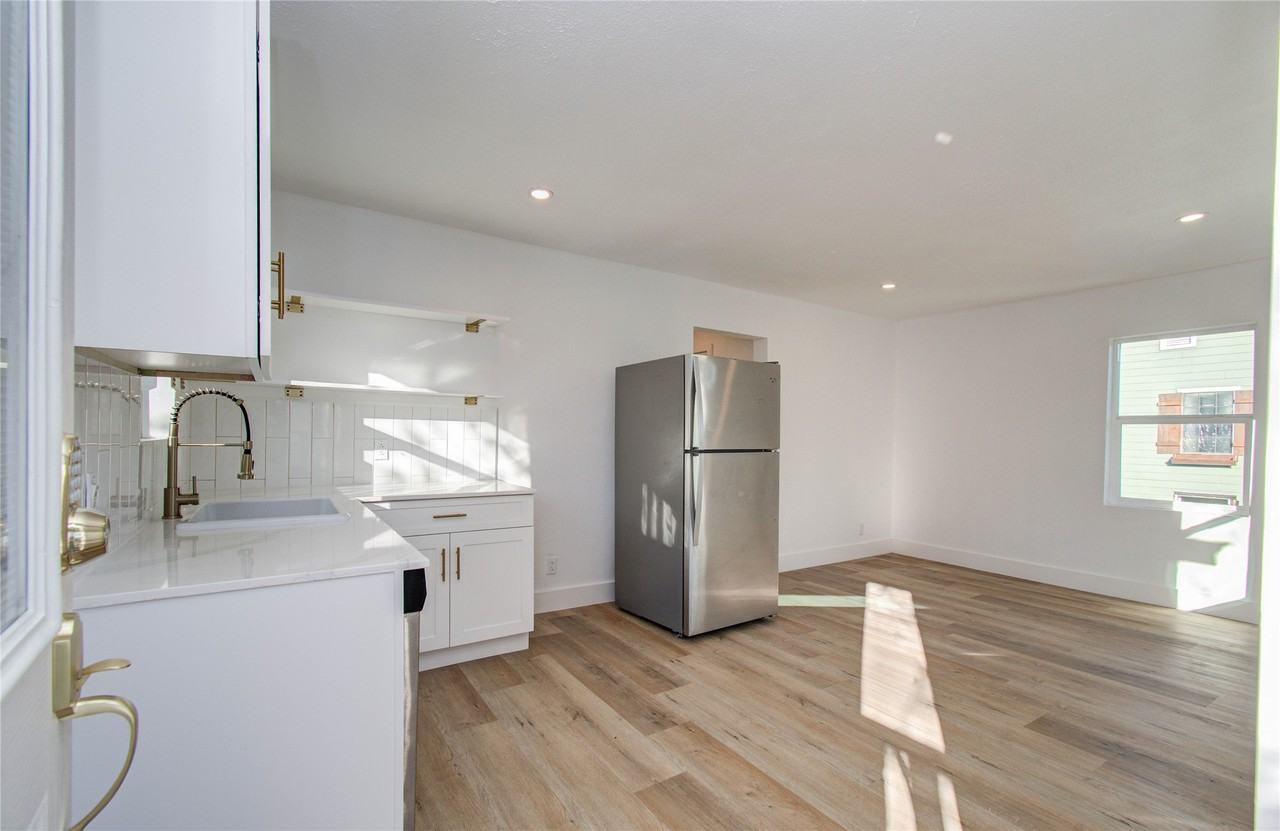 408 Randall St #408-6 - Photo 4 of 16